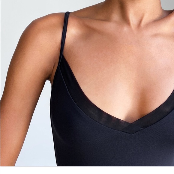 Aritzia Babaton Contour Mesh V-Neck Bodysuit size XS - Picture 2 of 6
